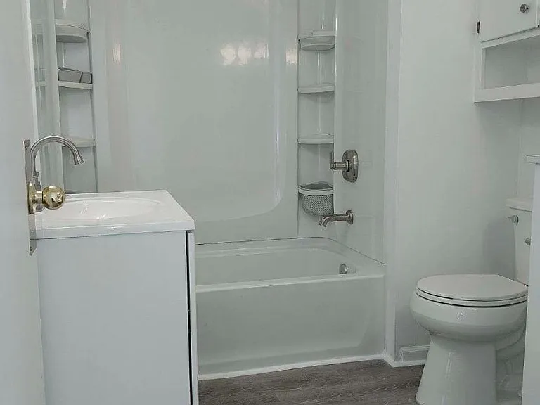Unit Photo