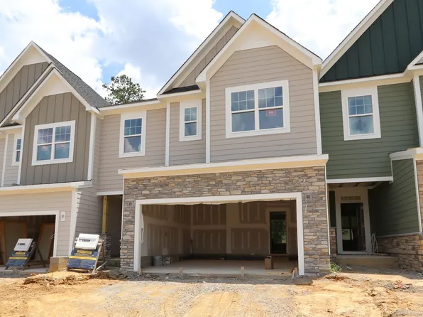 3143 Mission Olive Pl, New Hill, NC 27562