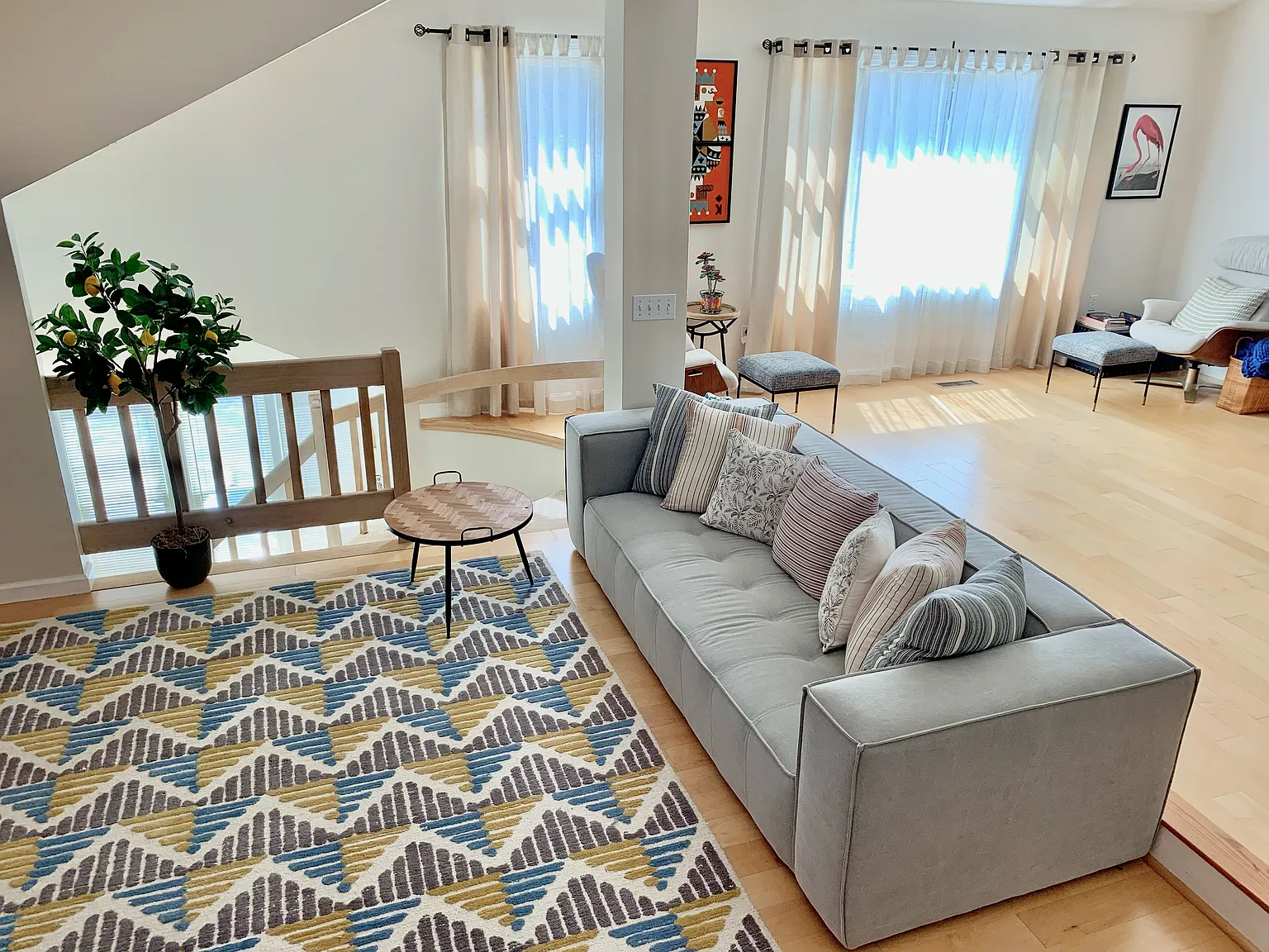 2 bed, 2.5 bath, 2200 sqft, $3,750 — Photo 3