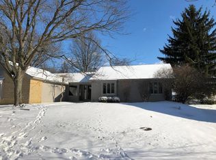 5296 Garand Dr, Westerville, OH 43081