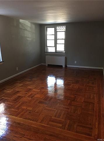 1st image of 1282 Mace Ave