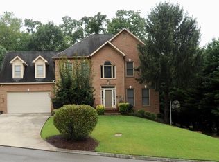 287 Country Run Cir, Powell, TN 37849