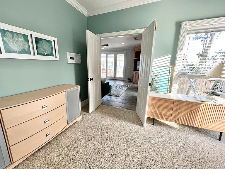 2036 Pritchard Point Dr — Photo 16