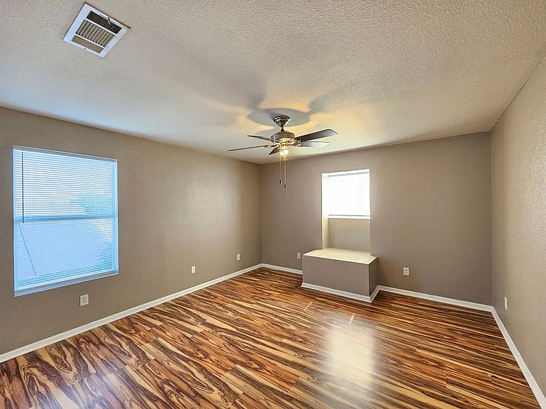 4207 Indigo Dr — Photo 20