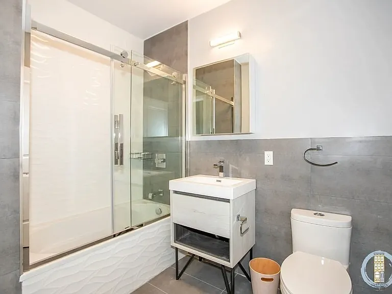 1332 Bergen St #1 — Photo 9