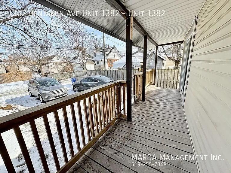 1382 Benjamin Ave #1382 — Photo 29