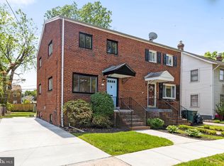 15 E Windsor Ave #A, Alexandria, VA 22301
