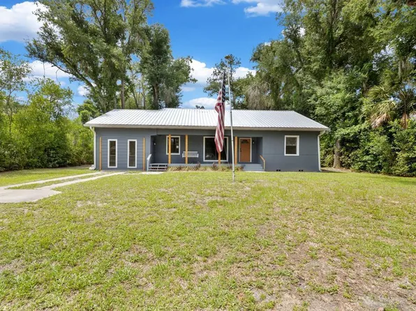 413 E Elm St, Perry, FL 32347