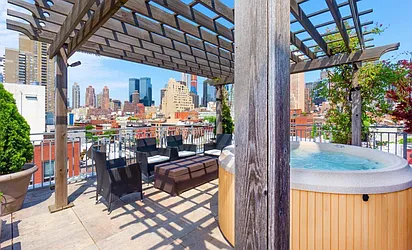 Rented by R New York