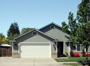 642 62nd St, Springfield, OR 97478