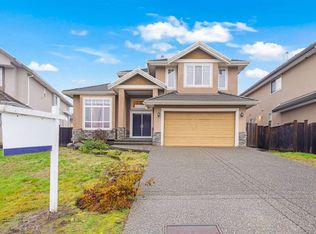 15777 109a Ave, Surrey, BC V4N 5G1