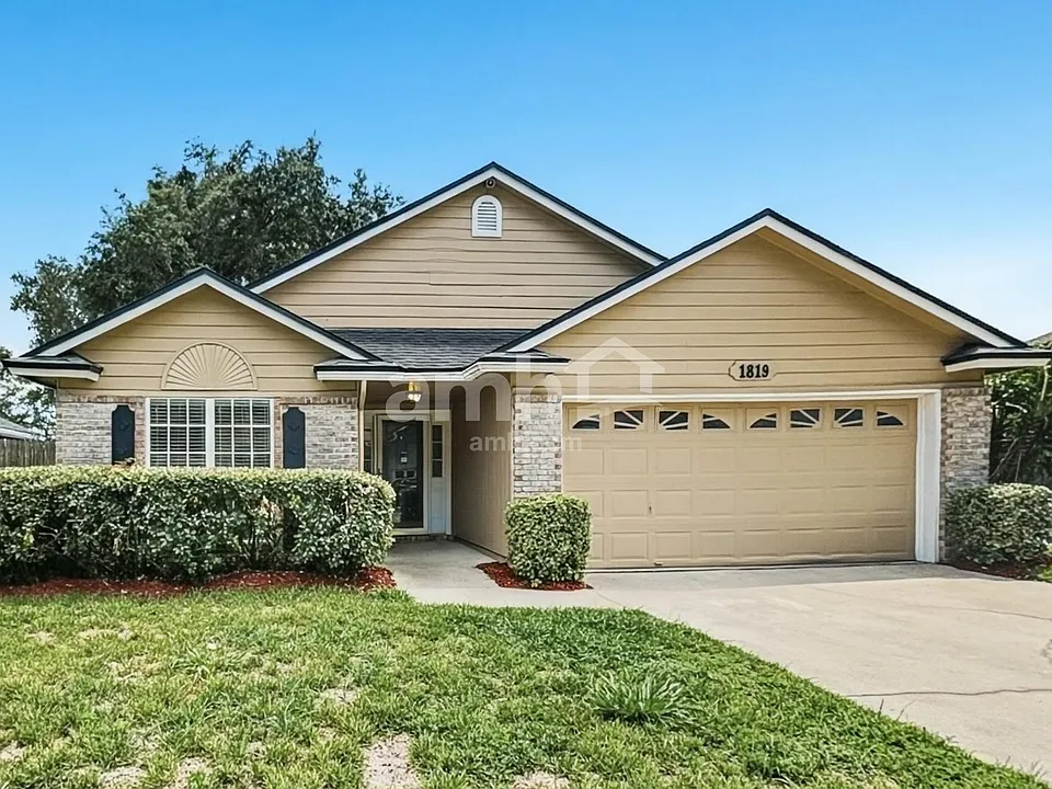 1819 Harbor Island Dr