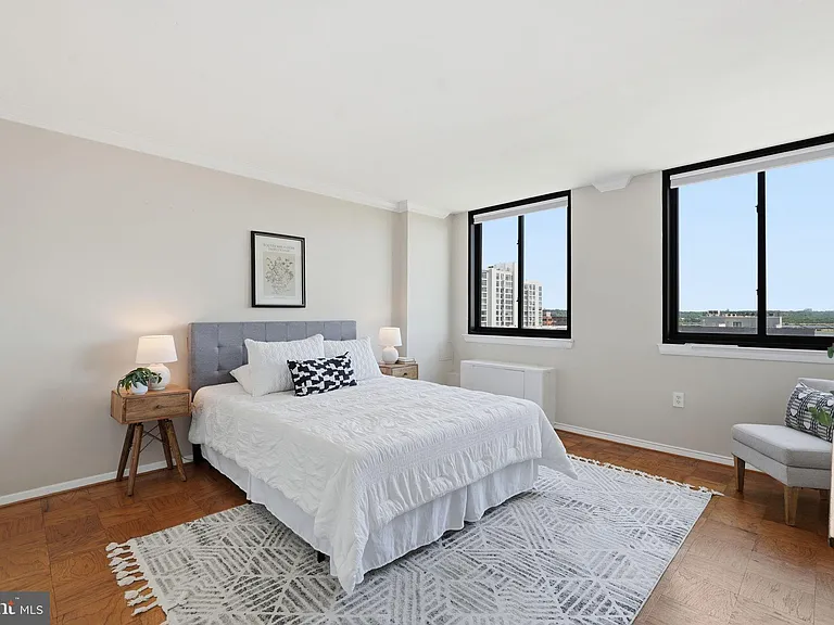 801 N Pitt St #706 — Photo 11