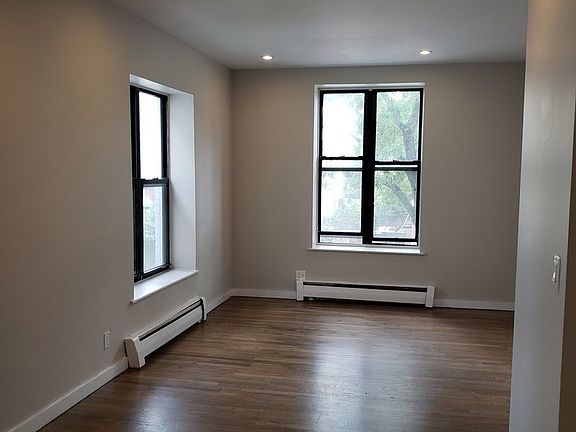 4th image of 247 New York Ave #26