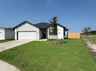 530 Lacy Ln, Greenville, TX 75402