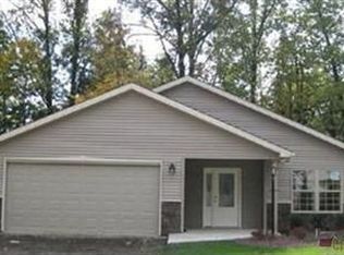 105 Hickory Ct NE, Warren, OH 44483