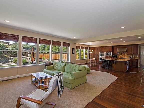 4th image of 2870 Voight Canyon Dr