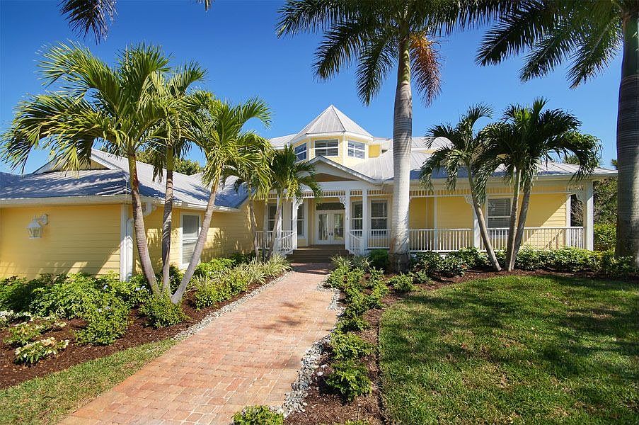 1610 Crayton Rd, Naples, FL 34102 | Zillow