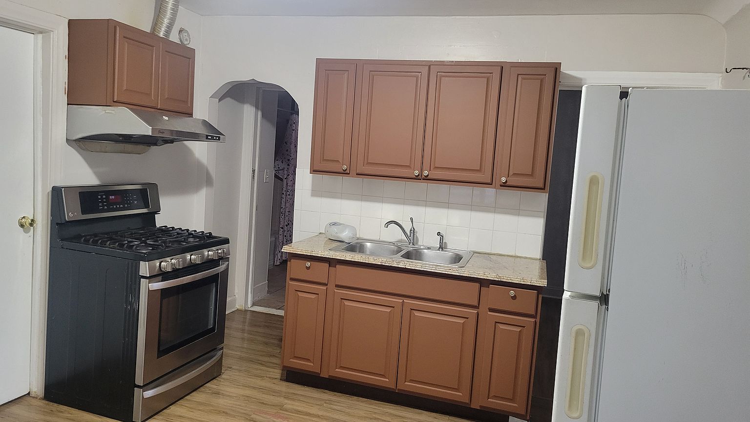 5081 Fredro St #2, photo 8