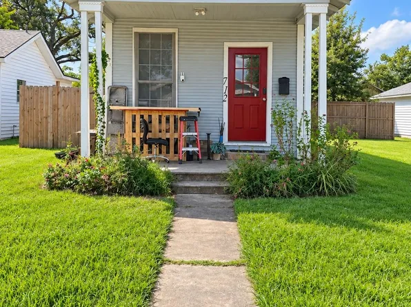 712 10th St, Lake Charles, LA 70601