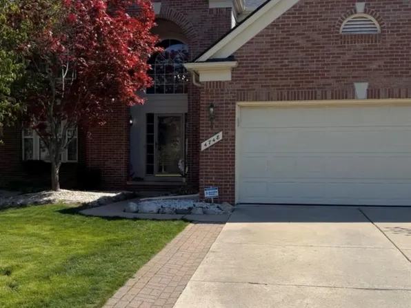 4748 Sherwood Cir, Canton, MI 48188