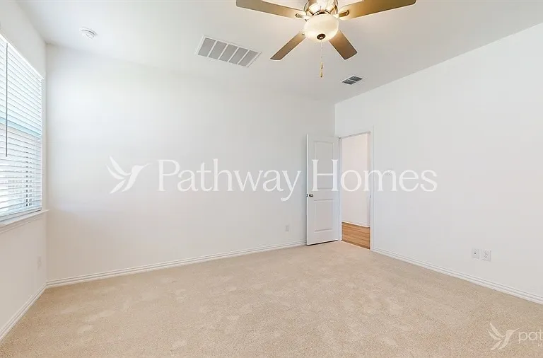929 Rusty Spur Ln — Photo 11