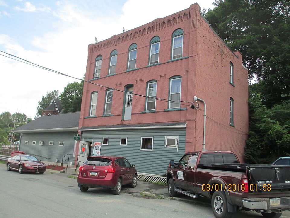 1st image of 640 Front St APT 10
