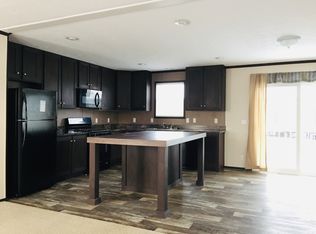 13591 Iowa Ave, Eagle, MI 48822