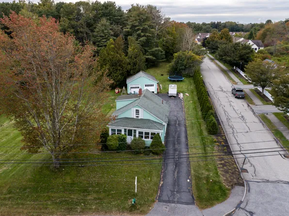 79 River Road, Brunswick, ME 04011