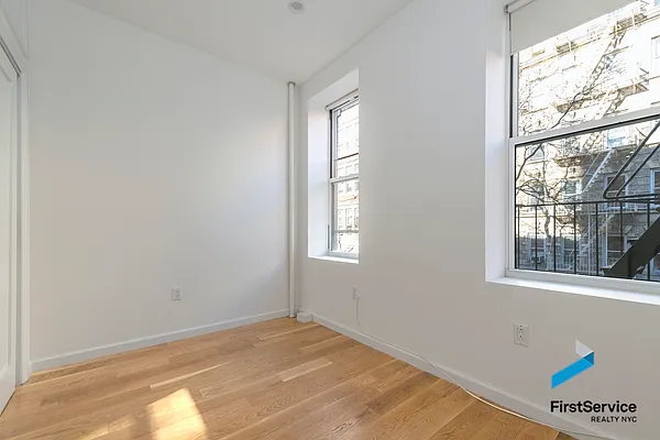 Rented by FirstService Realty (legacy) | media 11