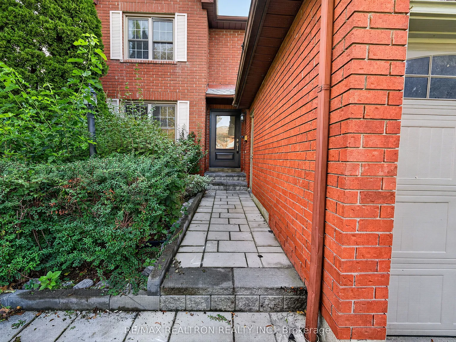 5 bed, $4,000 — Photo 3