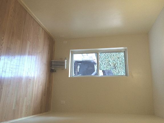4th image of 1562 3rd Ave APT 2A