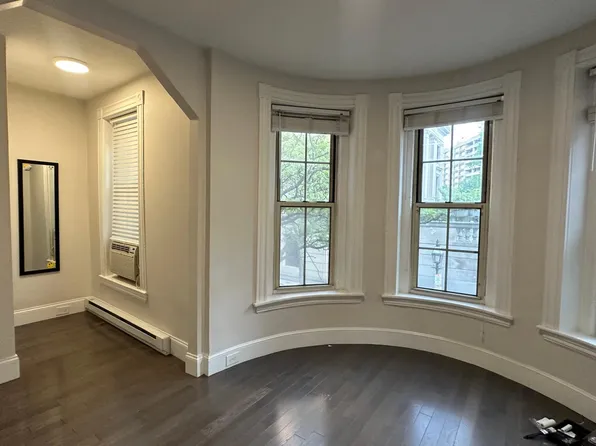 8-10 Clearway St #1, Boston, MA 02115