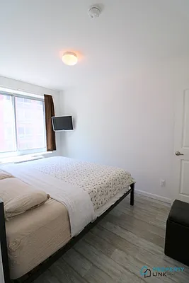 Rented by Property Link Mgmt, LLC | media 10