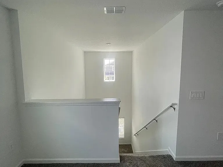 336 Heroic Rd — Photo 7