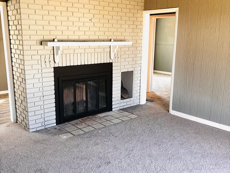 1202 N Terrace Dr — Photo 5
