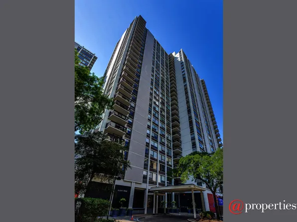 1460 N Sandburg Ter APT 2608A, Chicago, IL 60610