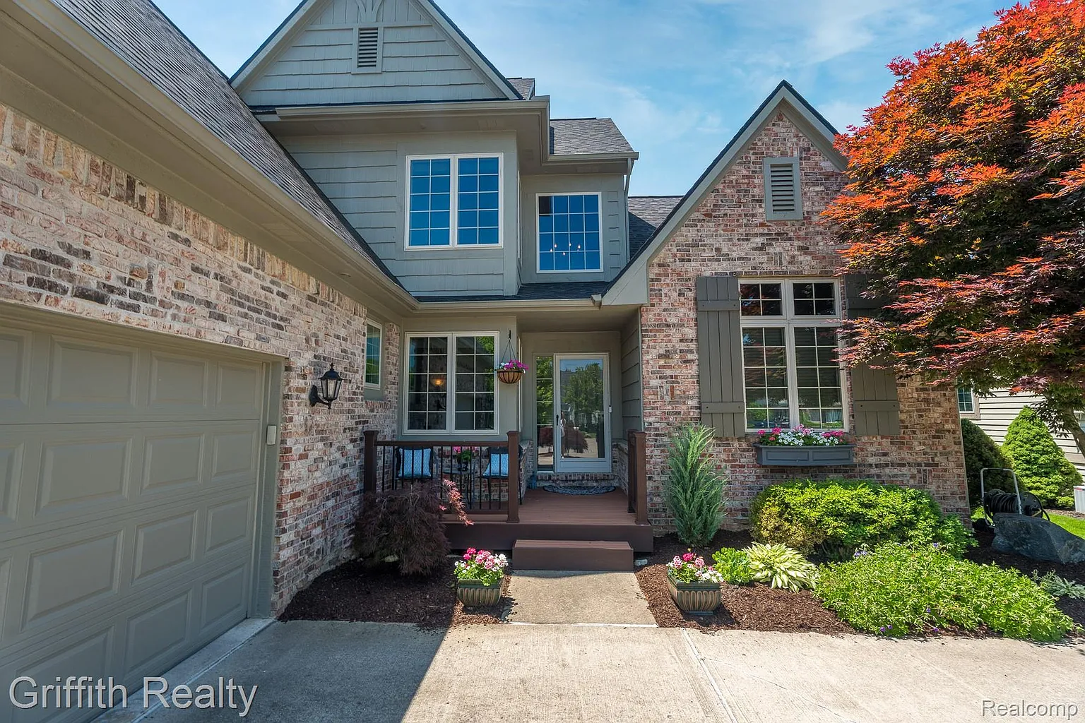 4464 Villa France Dr photo 1