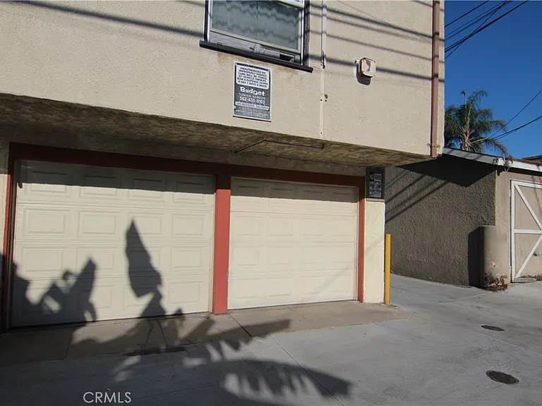 429 Olive Ave — Photo 28