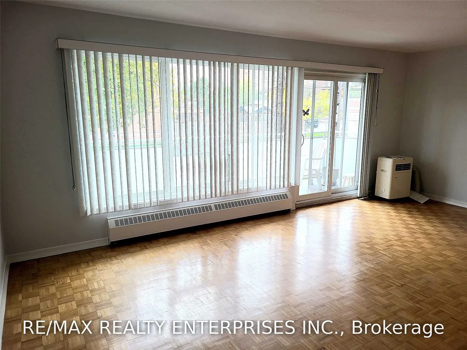 2 bed, $2,000 — Photo 4