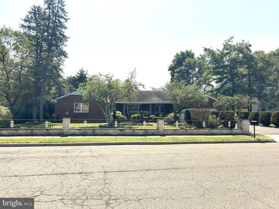 3 Lawrencia Dr, Lawrence Township, NJ, 08648