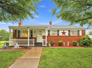 61 Maplewood Ct, Delmont, PA 15626
