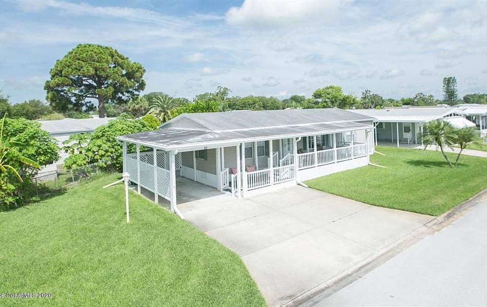 1st image of 611 Bougainvillea Cir