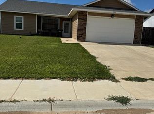 4026 Hawthorne Way, Garden City, KS 67846