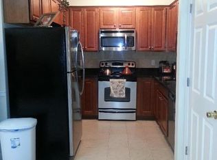 308 Moody St APT 2, Waltham, MA 02453