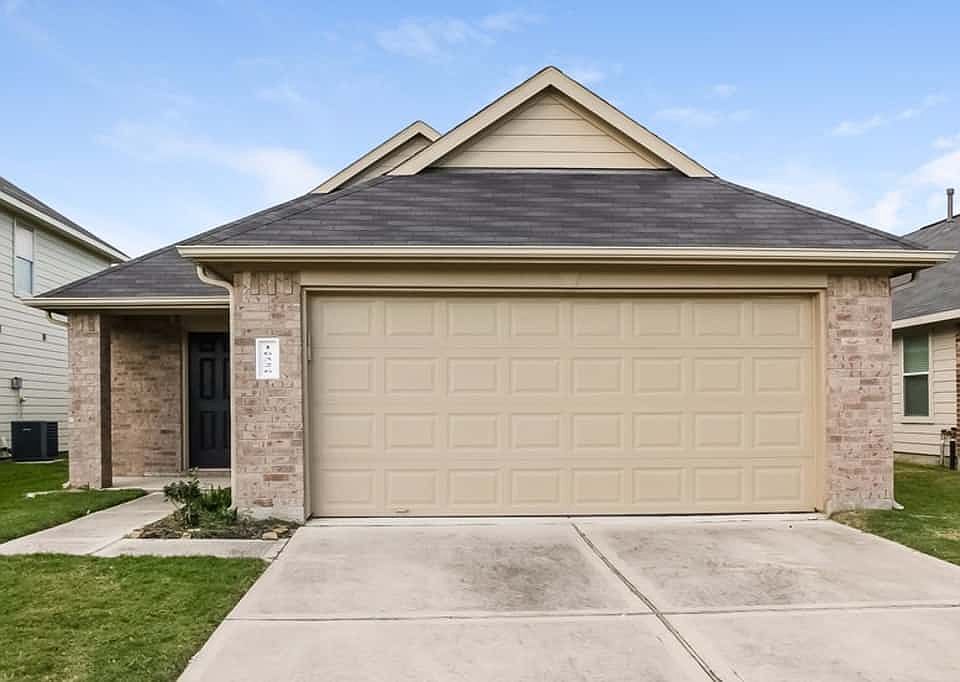 1st image of 16326 Noble Meadow Ln