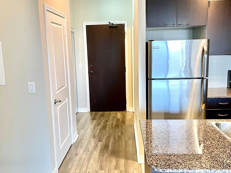 385 Prince Of Wales Dr #3310 — Photo 20