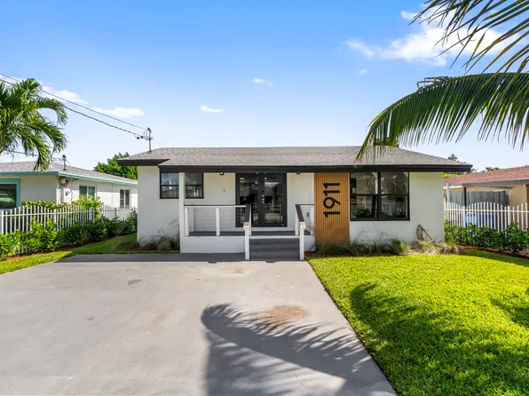 1911 SW 57th Ave, Hollywood, FL 33023
