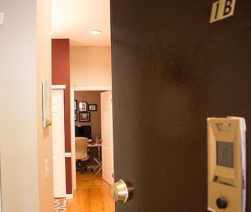 4th image of 1492 Bedford Ave APT 1B