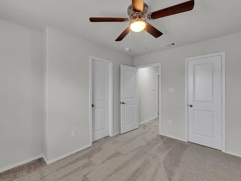 7356 Misty Ridge Dr — Photo 13